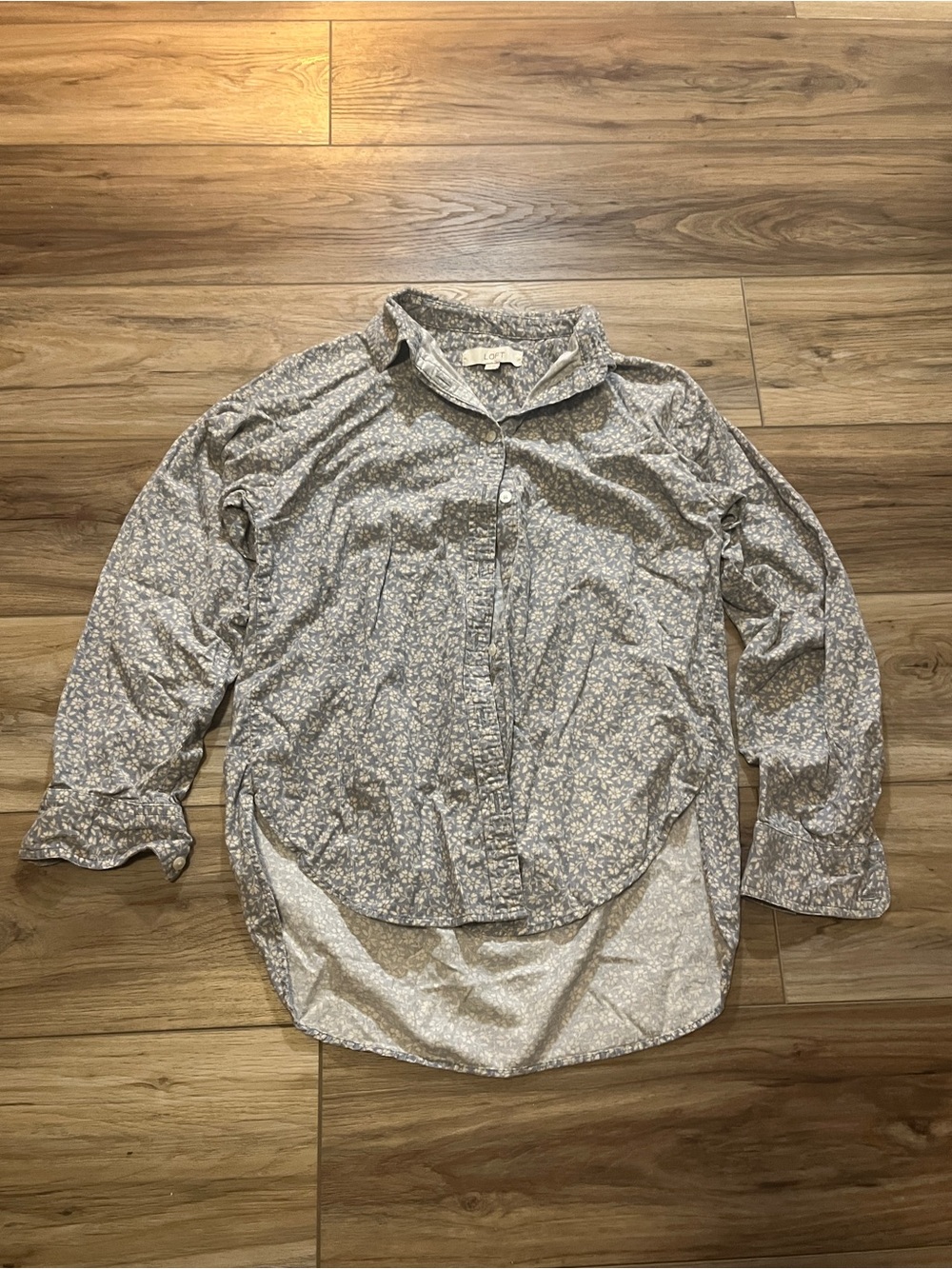 Women’s FOLT Floral Button-Up Shirt - Light Blue